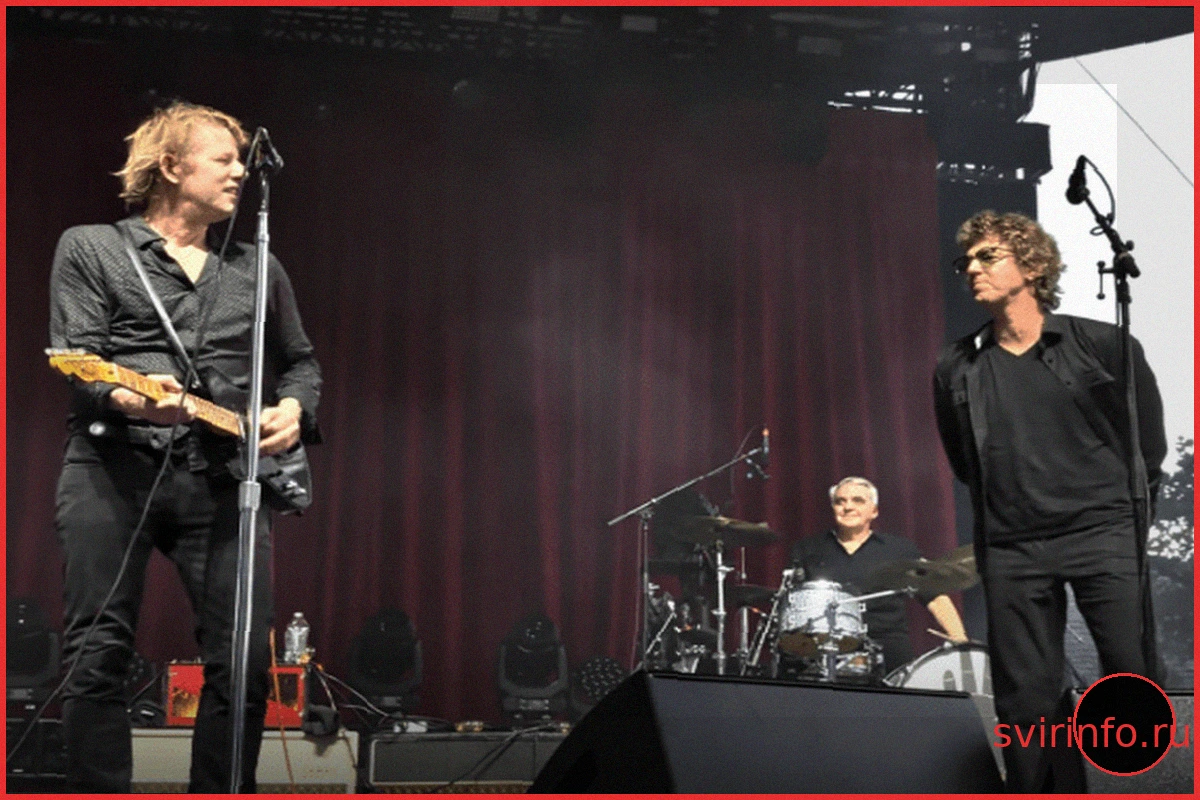 Spoon Bring Out Hamilton Leithauser, Britt Daniel Joins Bodega In Central Park